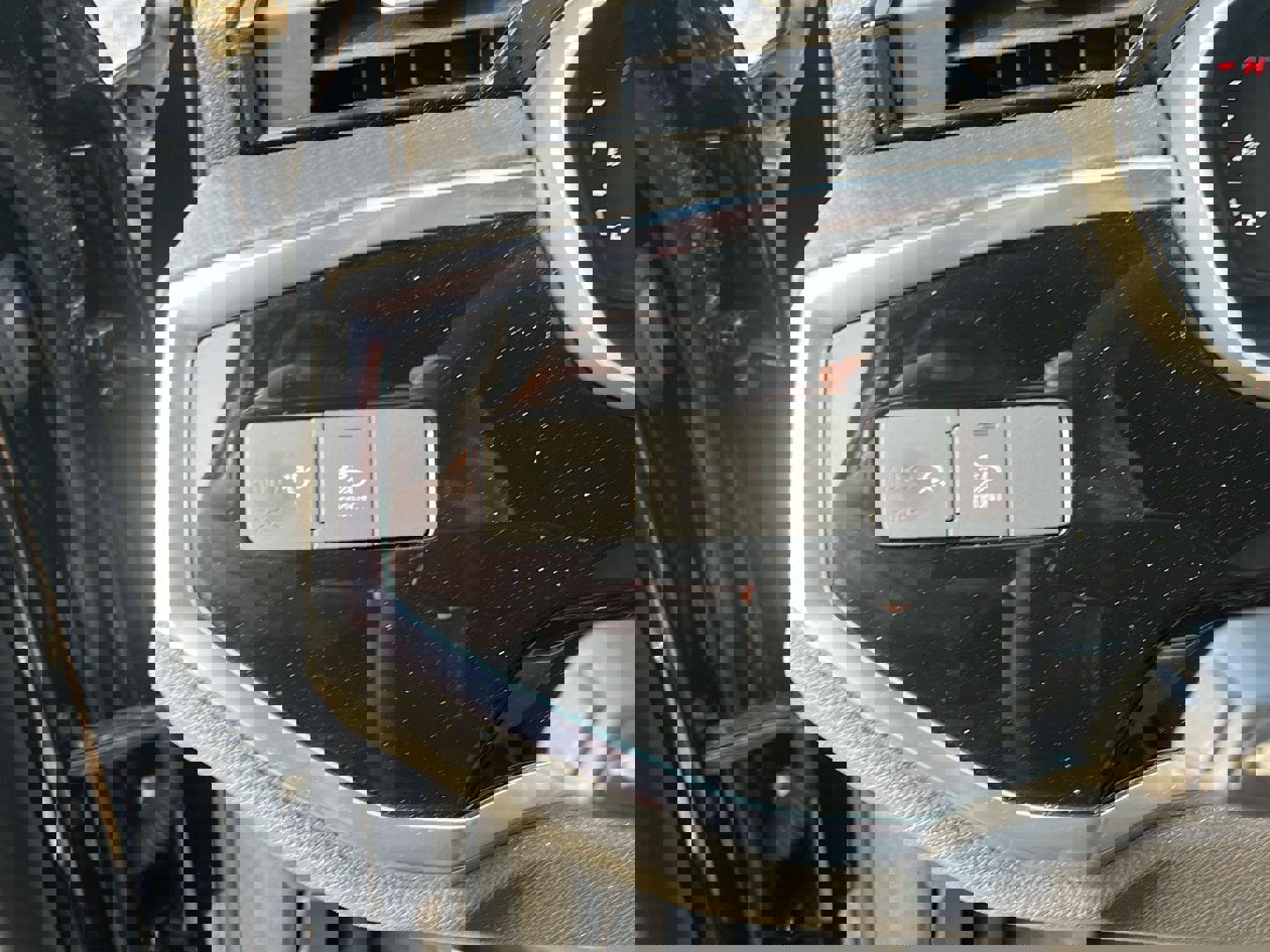 Used 2025 Audi Q3 2.0T Premium image 11