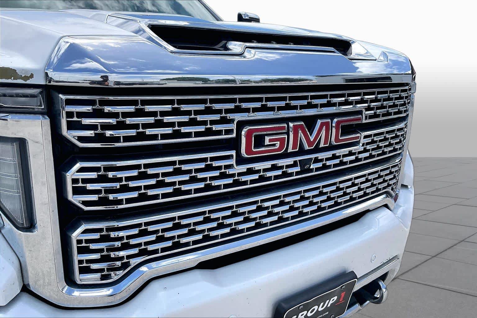 Used 2022 GMC Sierra 2500 Denali w/ Technology Package AWD/4WD image 29
