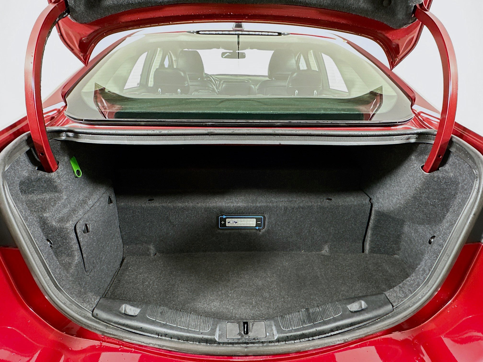 Used 2018 Ford Fusion Energi SE image 28