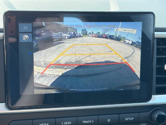 New 2026 Hyundai Venue SEL FWD image 32