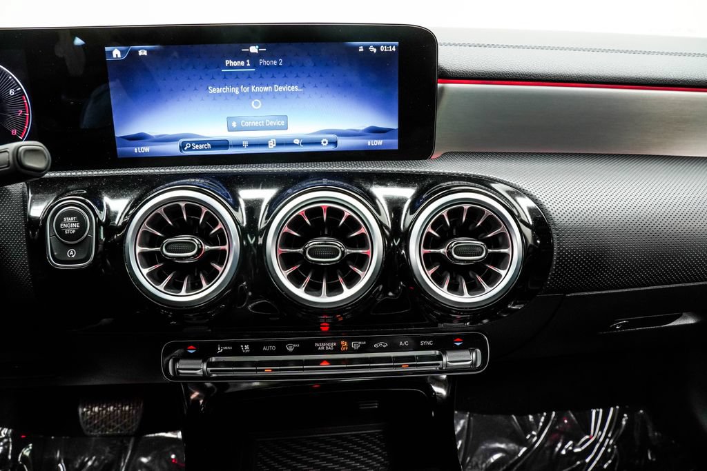 Used 2025 Mercedes-Benz CLA 250 image 26