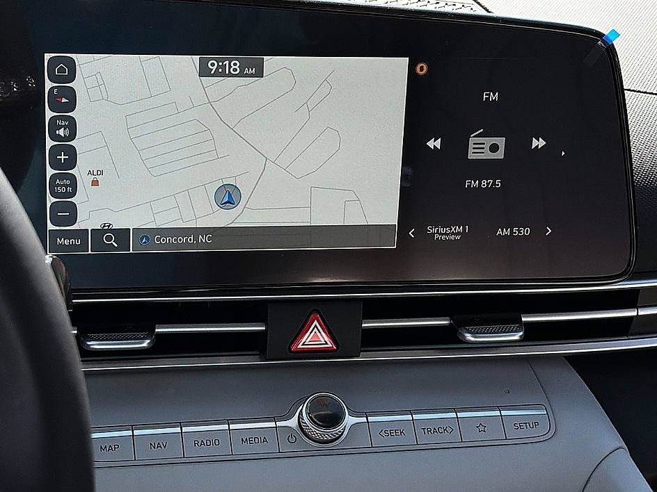 New 2026 Hyundai Elantra Limited FWD image 11
