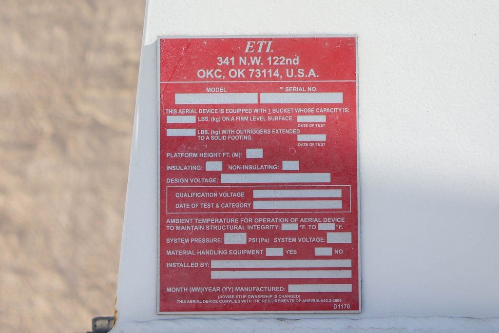 Used 2012 Ford F550 2WD Regular Cab Super Duty w/ PWR Equipment Group image 46