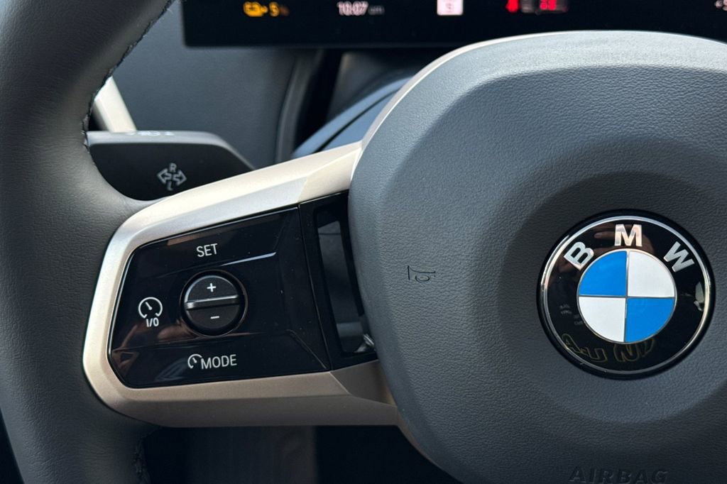 New 2026 BMW iX xDrive60 AWD/4WD image 28