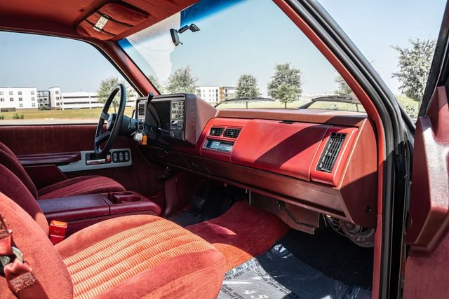 Used 1990 Chevrolet Silverado 1500 454 SS RWD image 25