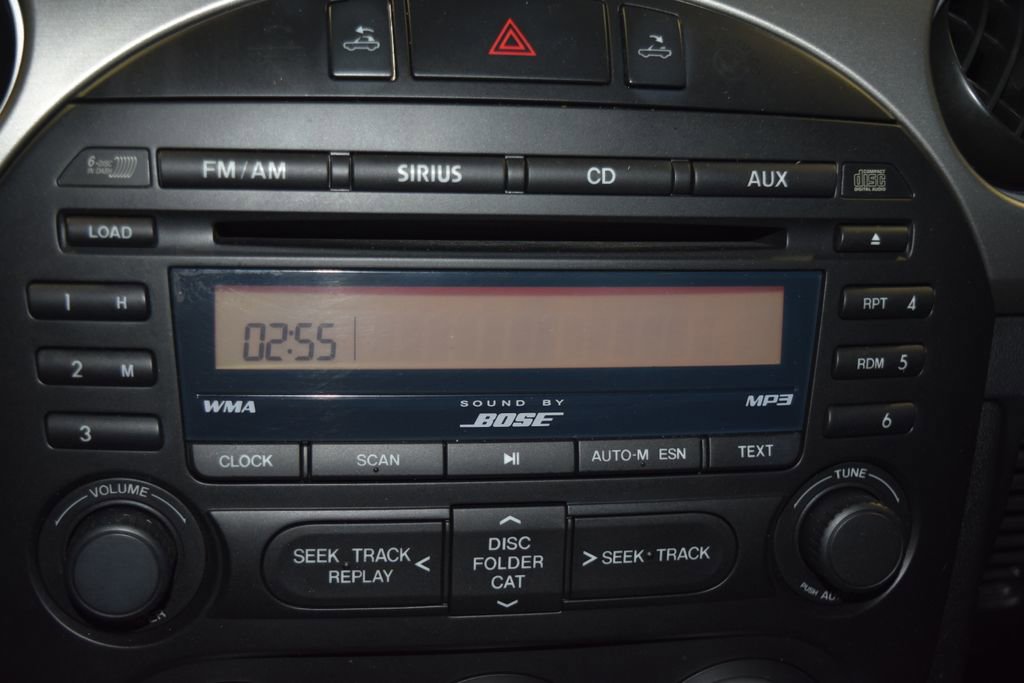 Used 2011 MAZDA MX-5 Miata Grand Touring w/ Premium Pkg image 14