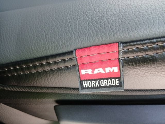 New 2026 RAM 3500 Tradesman AWD/4WD image 30
