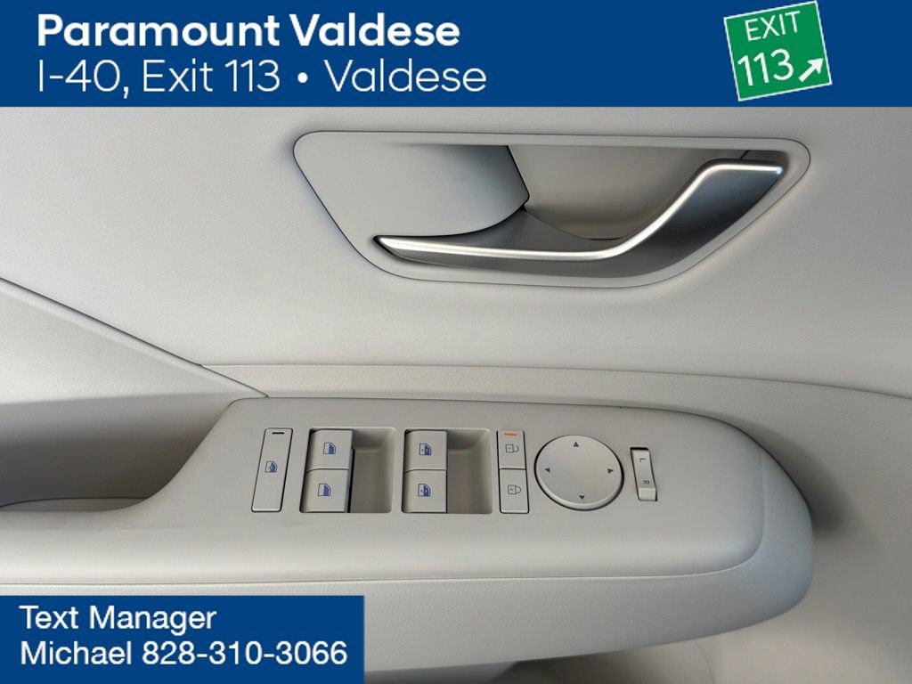 New 2026 Hyundai Kona SEL Premium image 9