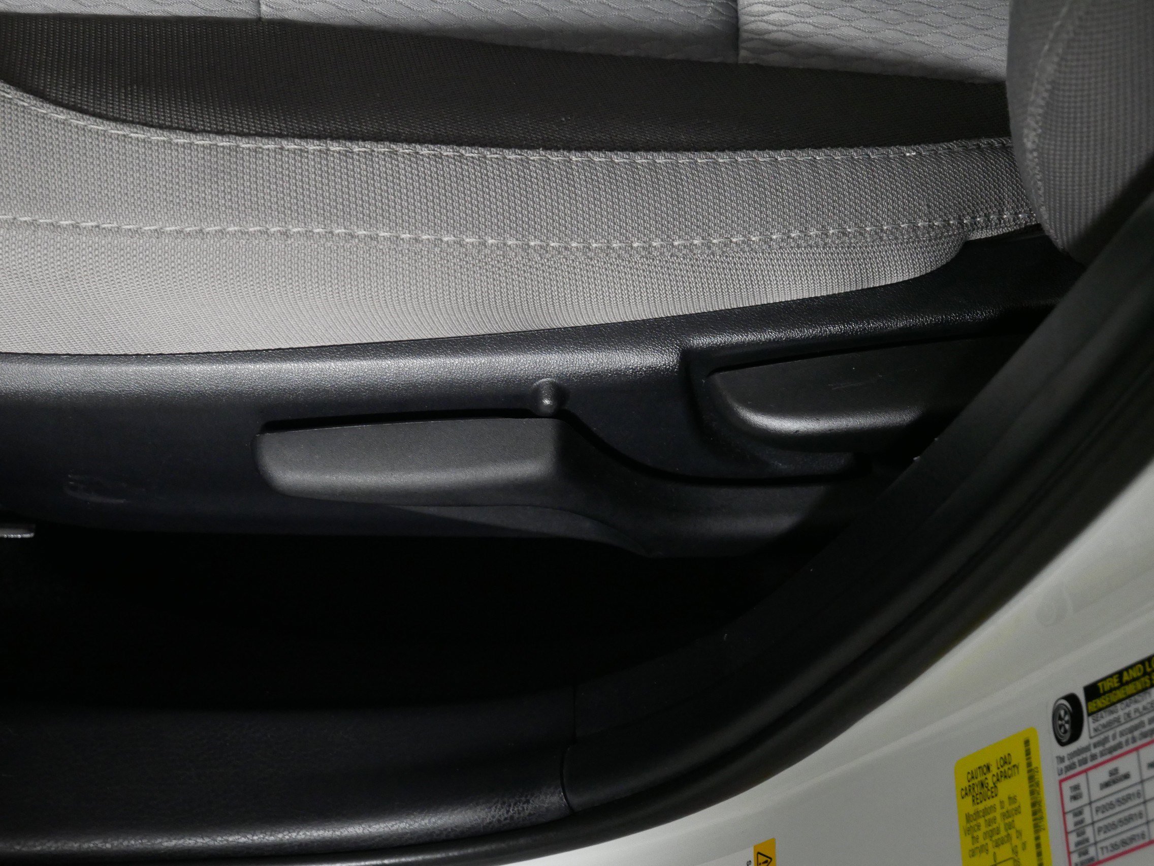 Used 2017 Toyota Corolla LE image 20