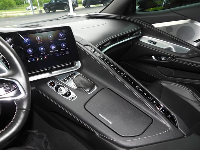 Used 2020 Chevrolet Corvette Stingray Preferred Cpe w/ 2LT Preferred Equipment Group RWD image 31