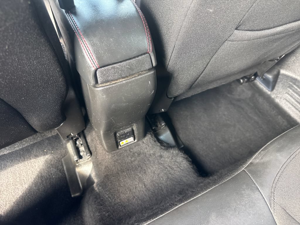 Used 2016 Jeep Renegade Trailhawk w/ Cold Weather Group AWD/4WD image 18