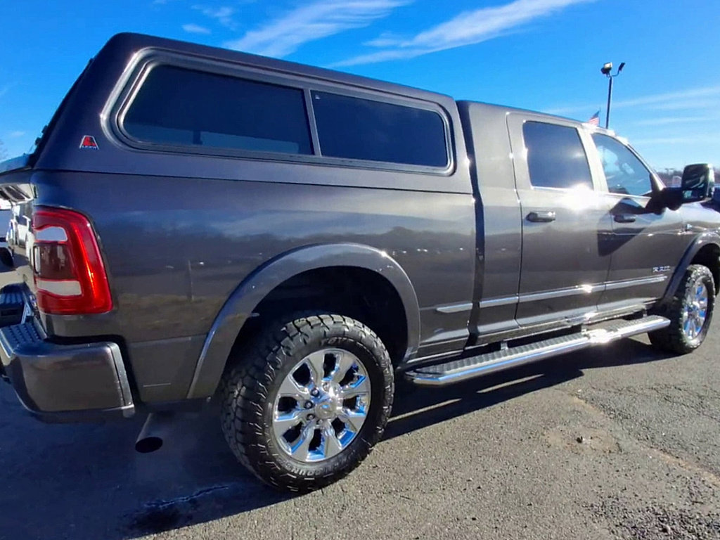 Used 2023 RAM 3500 Limited image 8