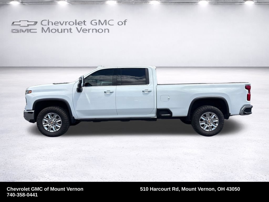 Used 2024 Chevrolet Silverado 3500 LTZ w/ LTZ Texas Edition AWD/4WD image 2