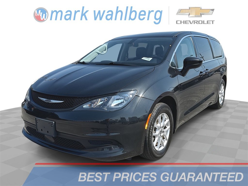 Used 2022 Chrysler Voyager LX