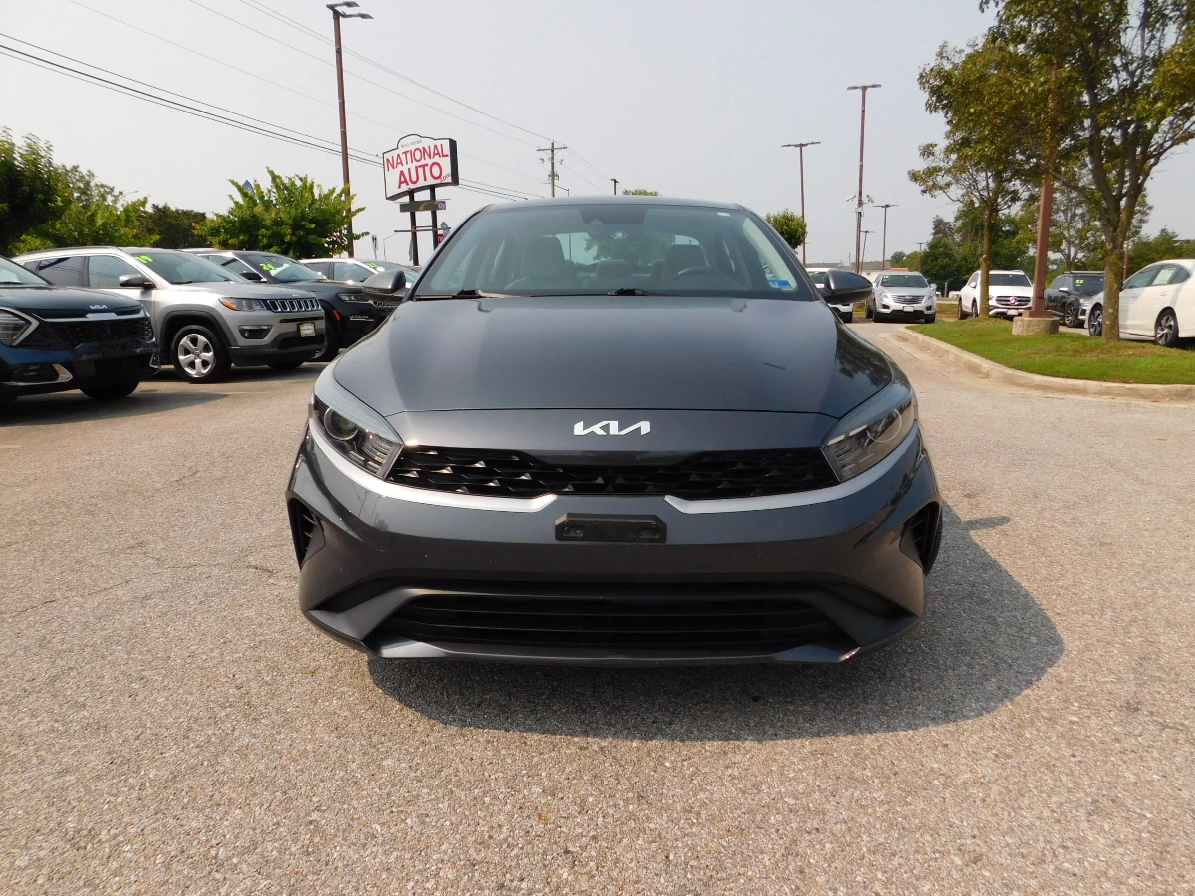 Used 2023 Kia Forte LXS w/ LXS Technology Package FWD image 3