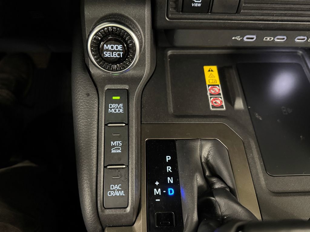 Used 2024 Toyota Land Cruiser image 22