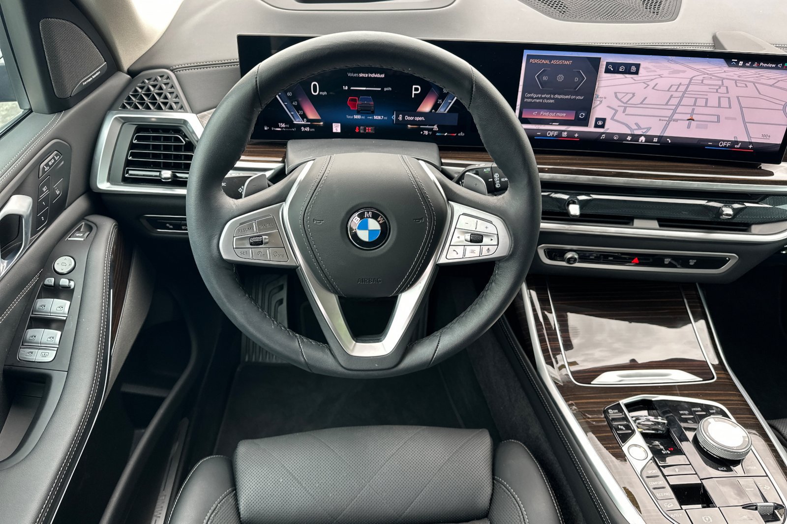 Used 2026 BMW X7 xDrive40i AWD/4WD image 13