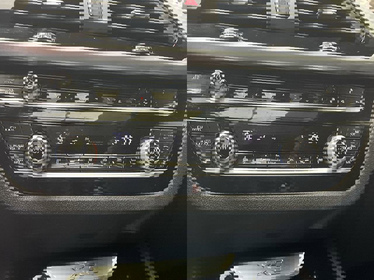 Used 2018 BMW X3 xDrive30i w/ Premium Package image 22