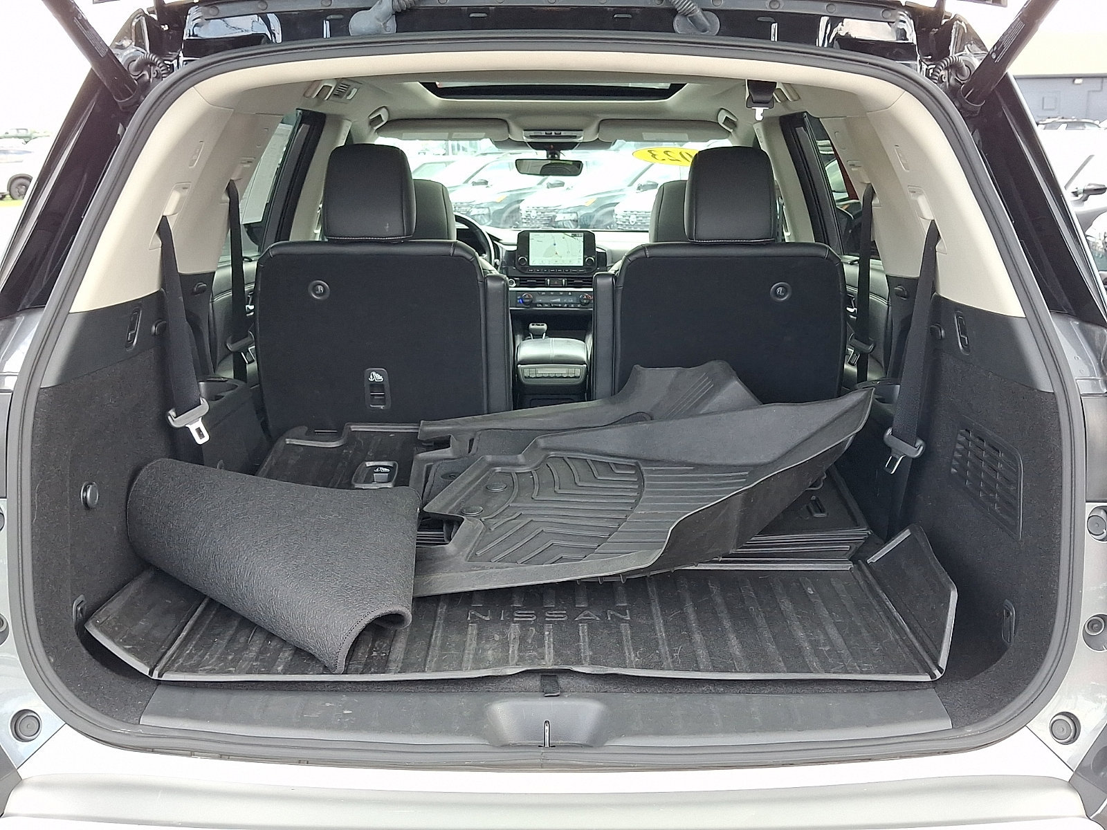 Certified 2023 Nissan Pathfinder Platinum AWD/4WD image 31