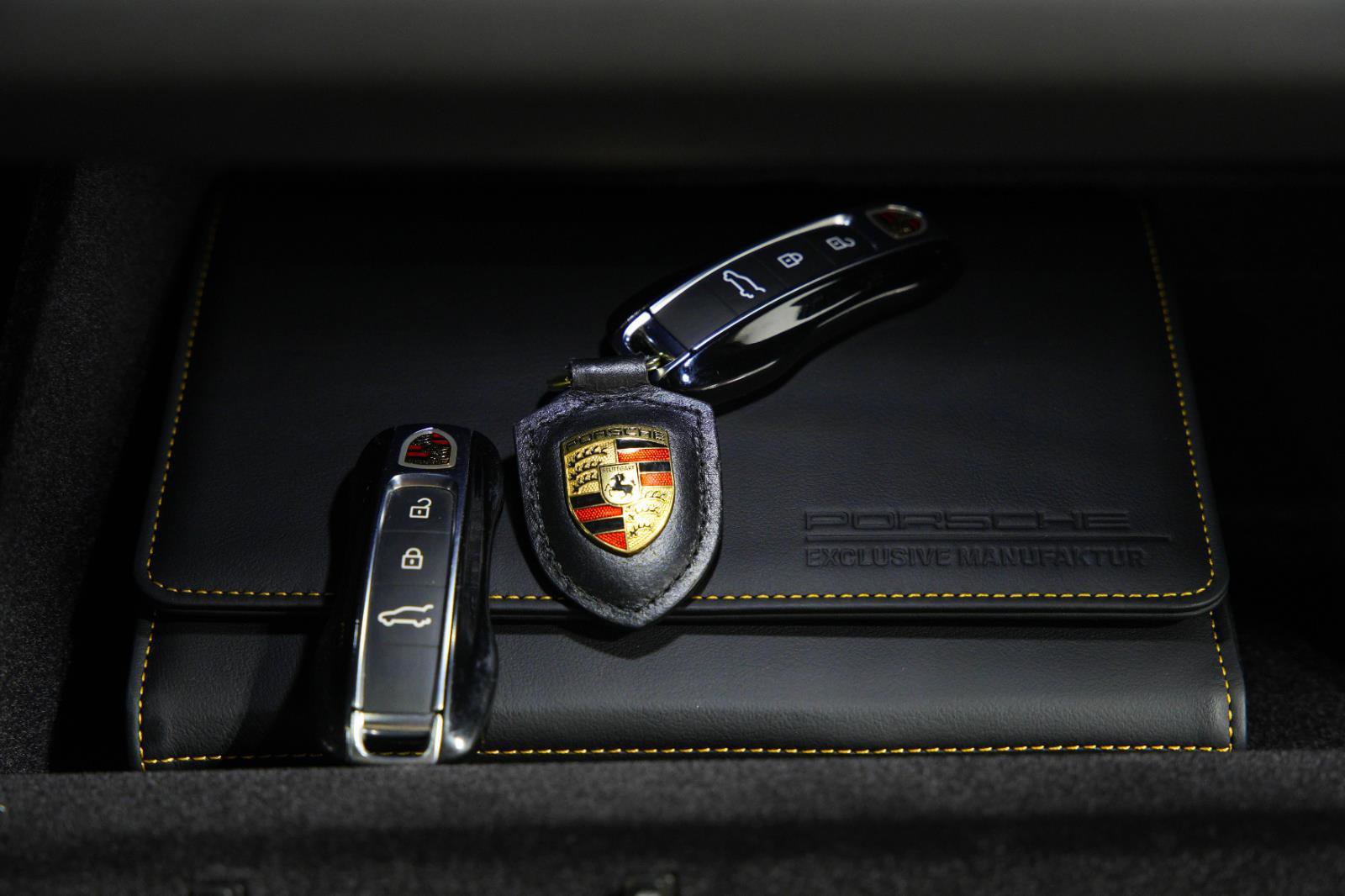 Used 2024 Porsche Cayenne Turbo GT image 86