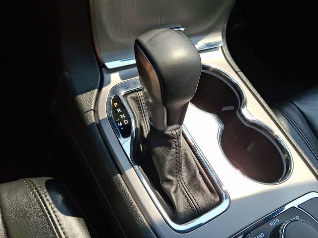 Used 2022 Jeep Grand Cherokee Limited AWD/4WD image 14