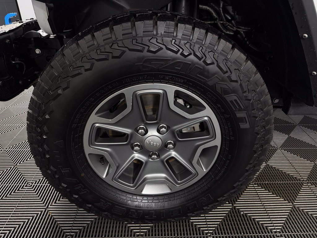 Used 2021 Jeep Wrangler Unlimited Rubicon 4xe w/ Steel Bumper Group AWD/4WD image 11