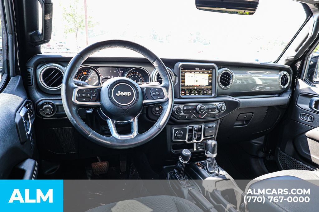 Used 2023 Jeep Wrangler Unlimited Sahara w/ Cold Weather Group AWD/4WD image 27