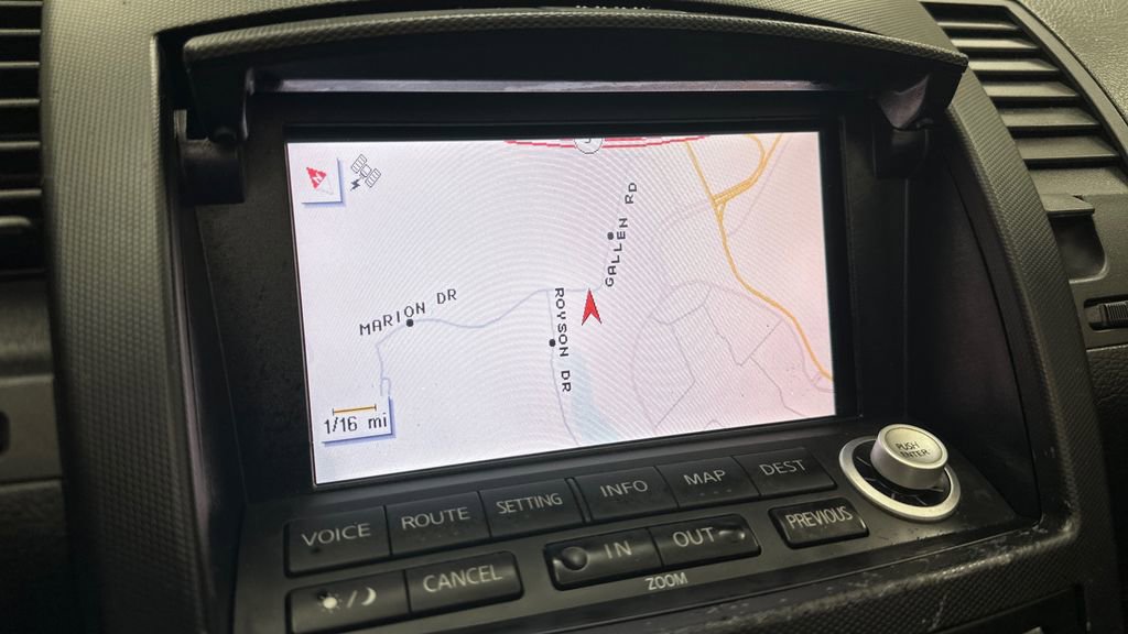 Used 2005 Nissan 350Z Touring image 30