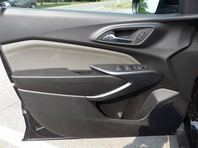 Used 2024 Chevrolet Trax ACTIV w/ Sunroof Package FWD image 12