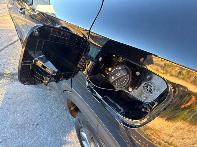 Used 2024 Kia Seltos LX AWD/4WD image 19