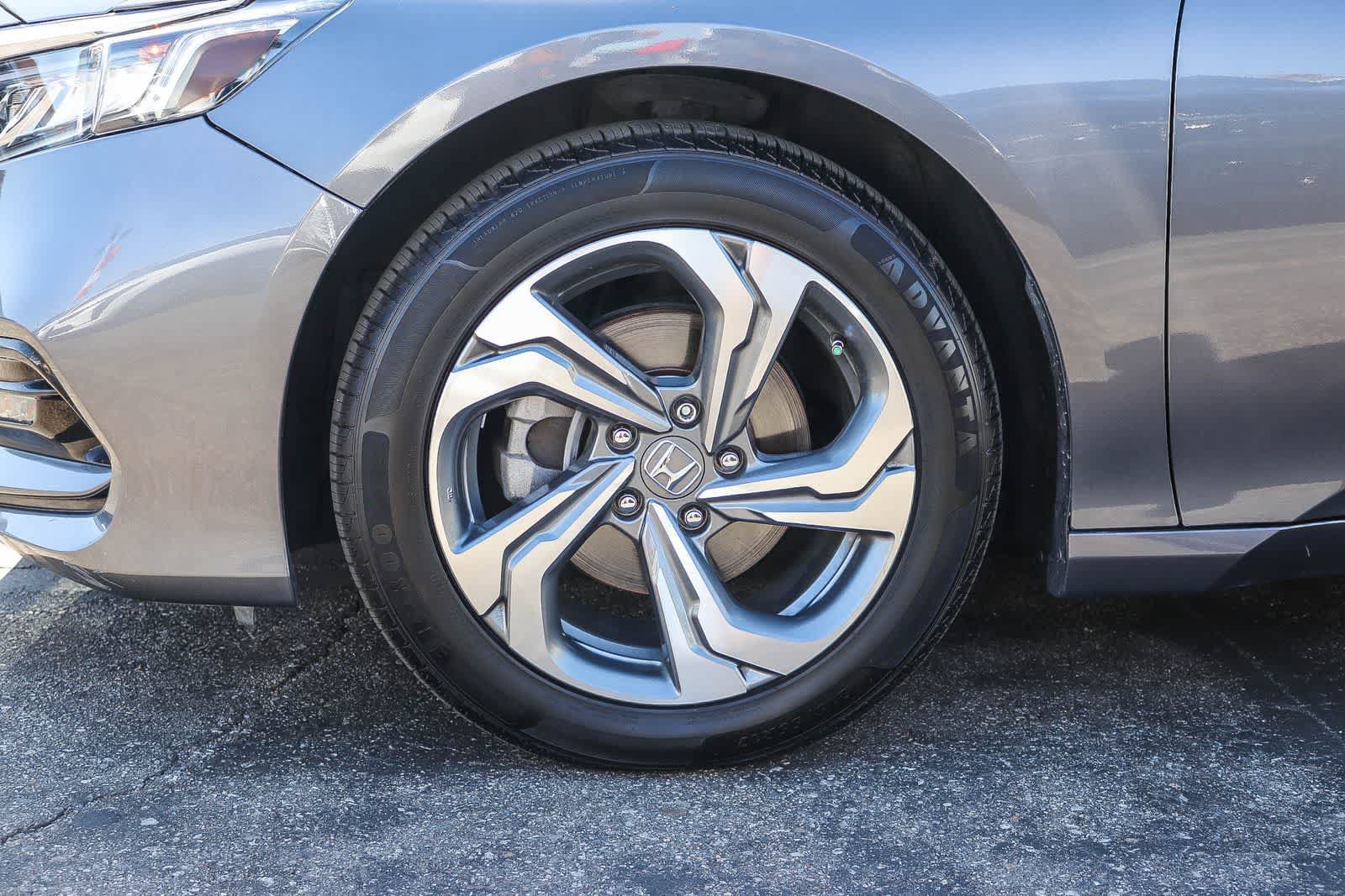 Used 2020 Honda Accord EX image 9