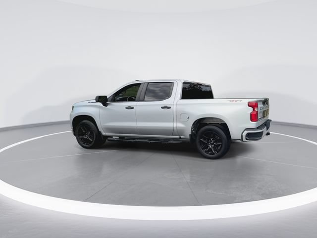 Used 2022 Chevrolet Silverado 1500 Custom w/ Rally Edition AWD/4WD image 7