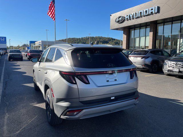New 2025 Hyundai Tucson SEL AWD/4WD image 4