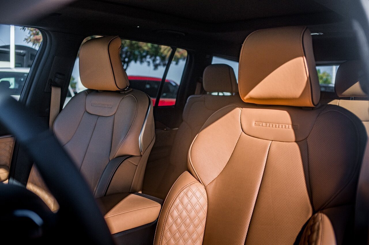 Used 2025 Jeep Grand Cherokee L Summit image 13