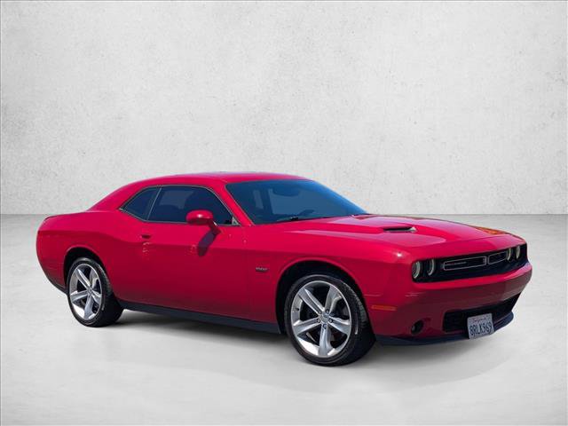 Used 2015 Dodge Challenger R/T w/ Quick Order Package 28B R/T RWD video 2