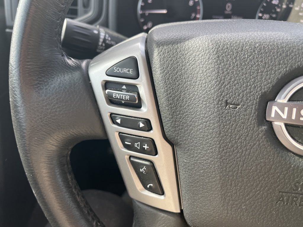 Used 2023 Nissan Titan SV w/ SV Convenience Package RWD image 39