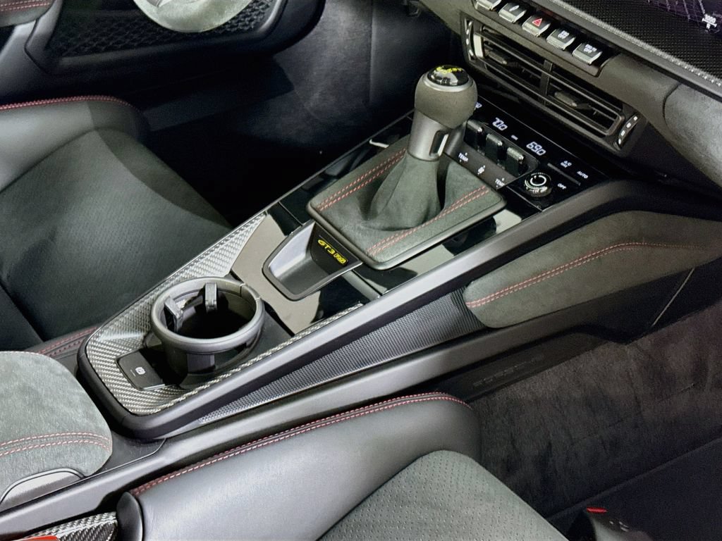 Certified 2025 Porsche 911 GT3 RS RWD image 19