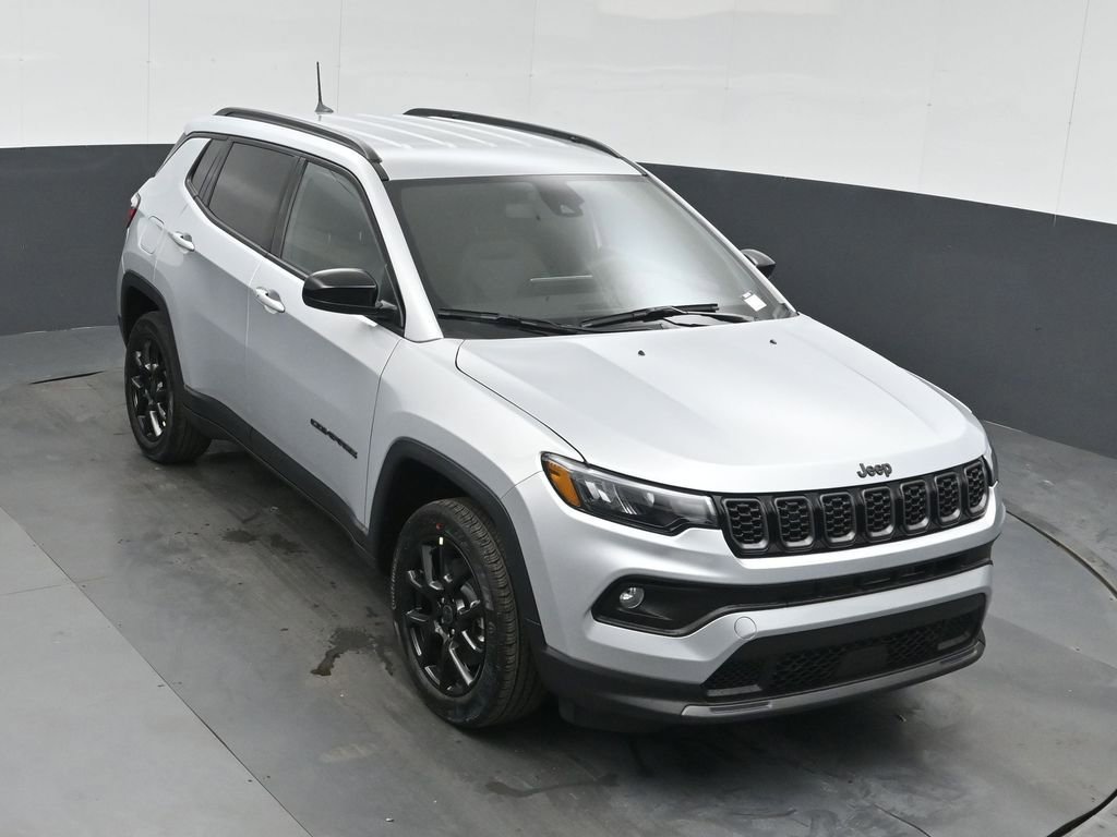 New 2026 Jeep Compass Latitude AWD/4WD image 33