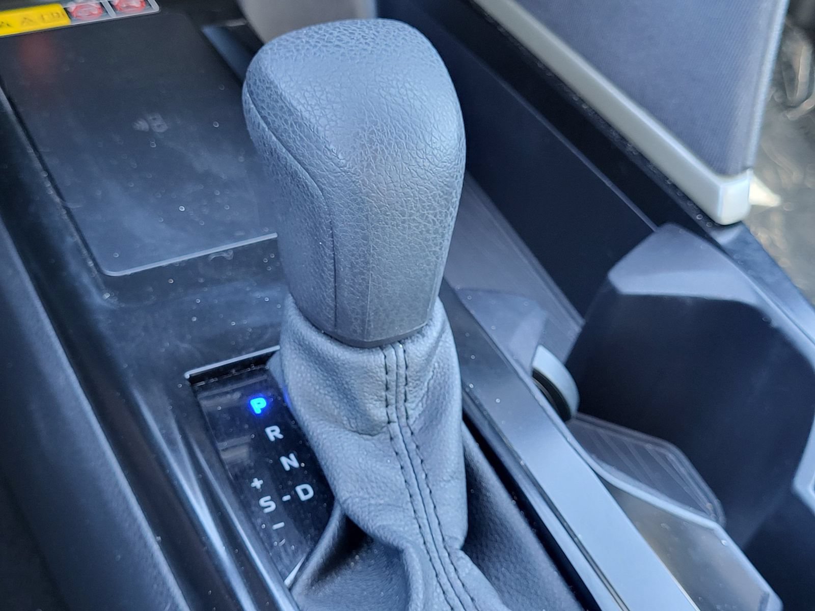 Used 2025 Toyota Camry LE FWD image 24