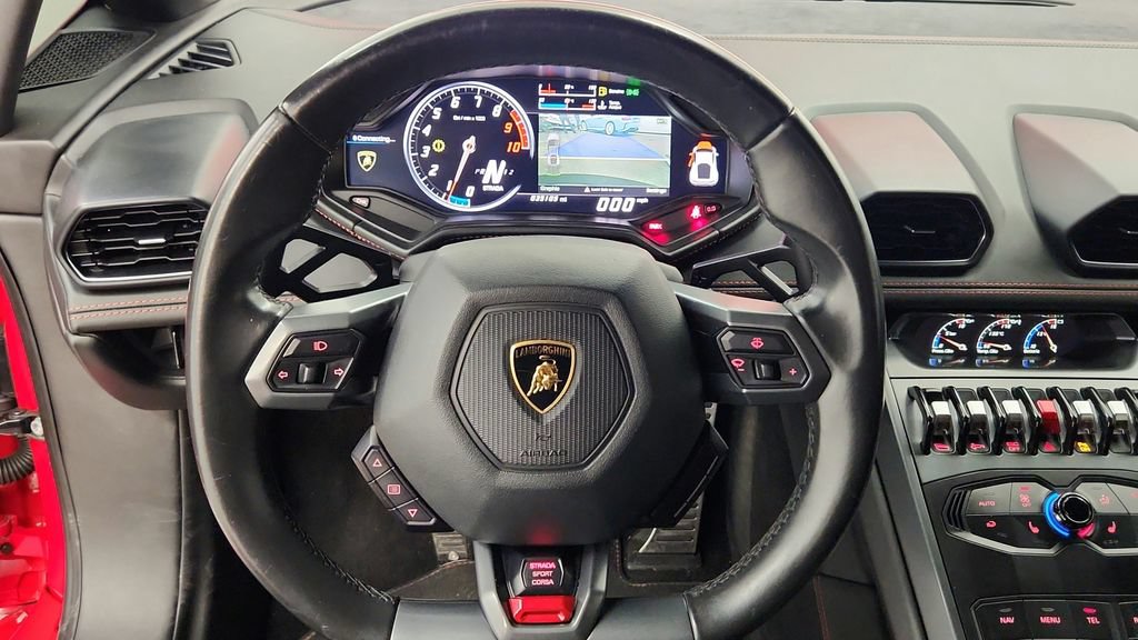 Used 2017 Lamborghini Huracan LP 580-2 RWD image 35