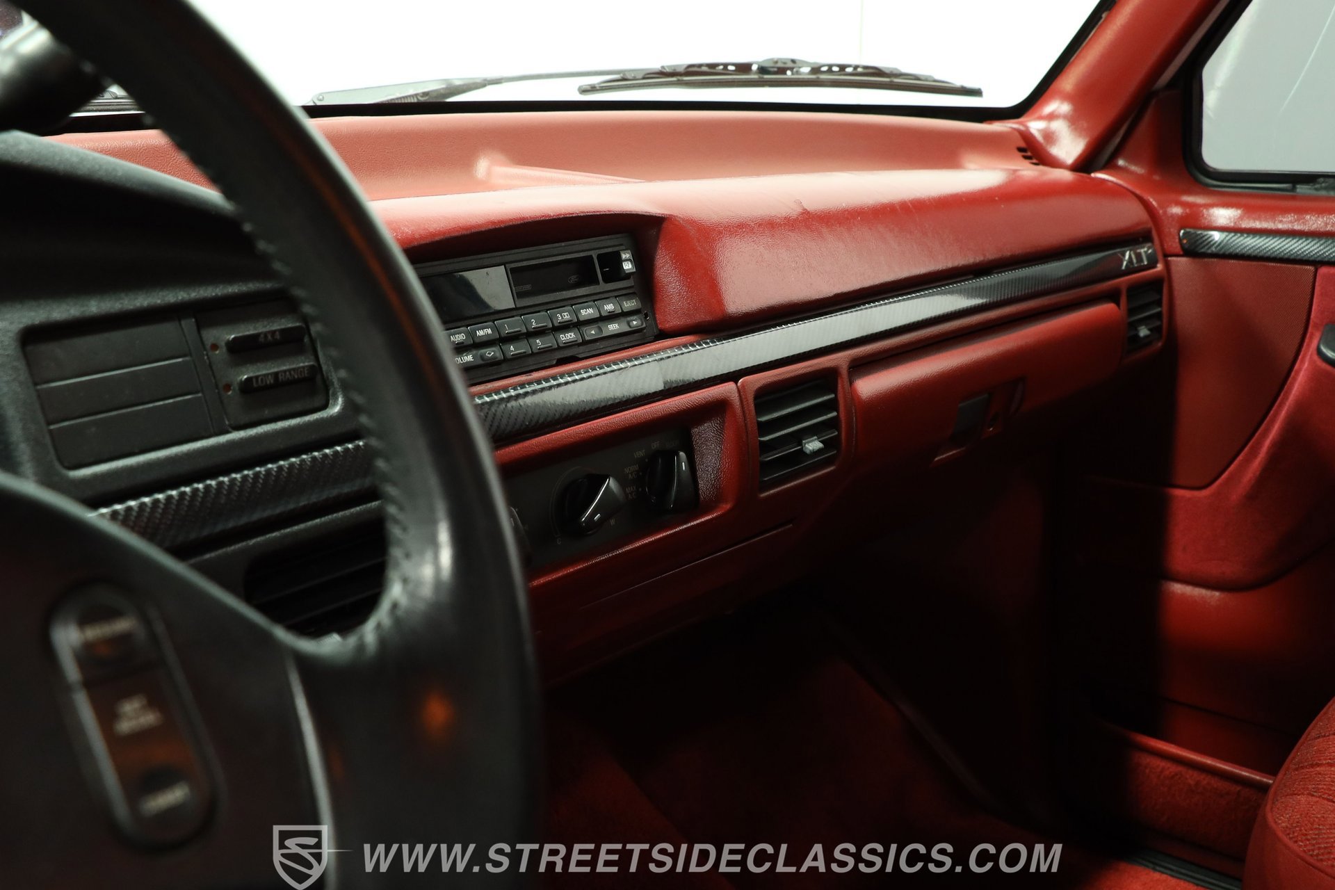 Used 1992 Ford F150 XLT image 39