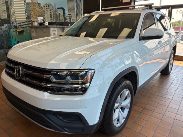 Used 2018 Volkswagen Atlas Launch Edition FWD image 7