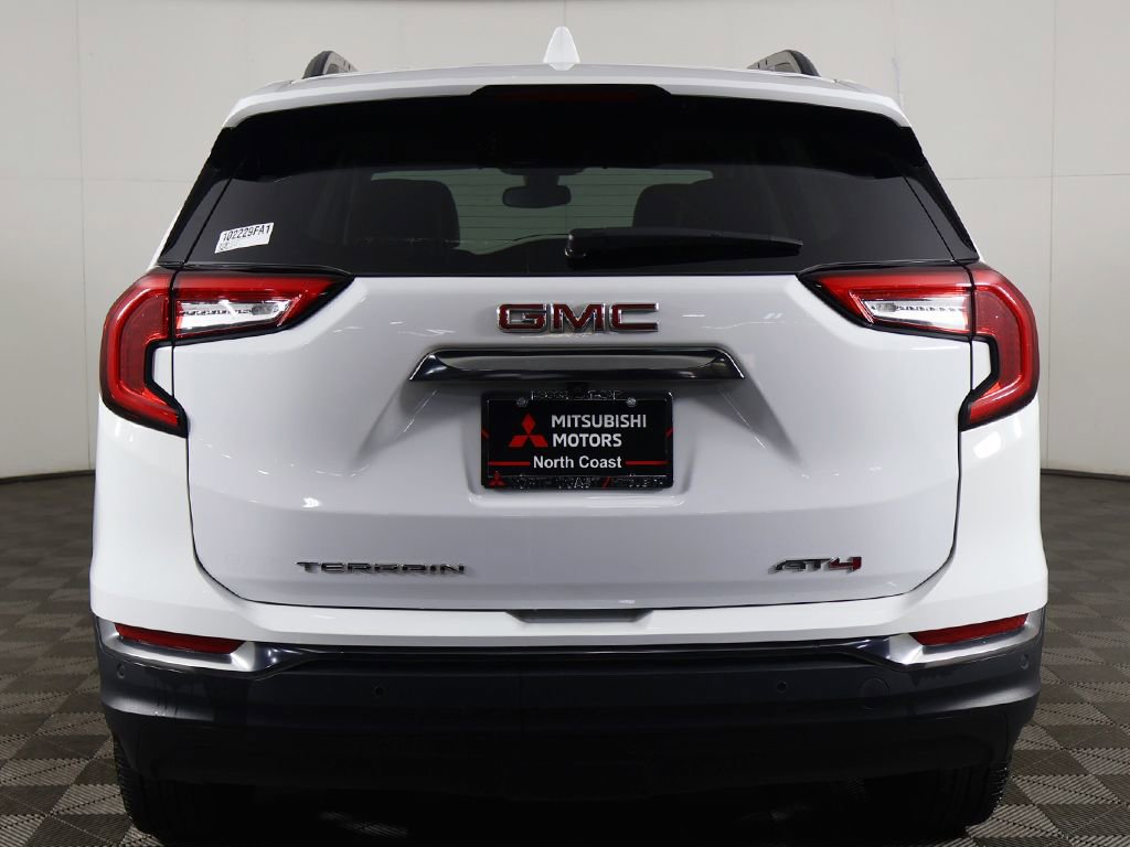 Used 2023 GMC Terrain AT4 w/ Infotainment Package II AWD/4WD image 16