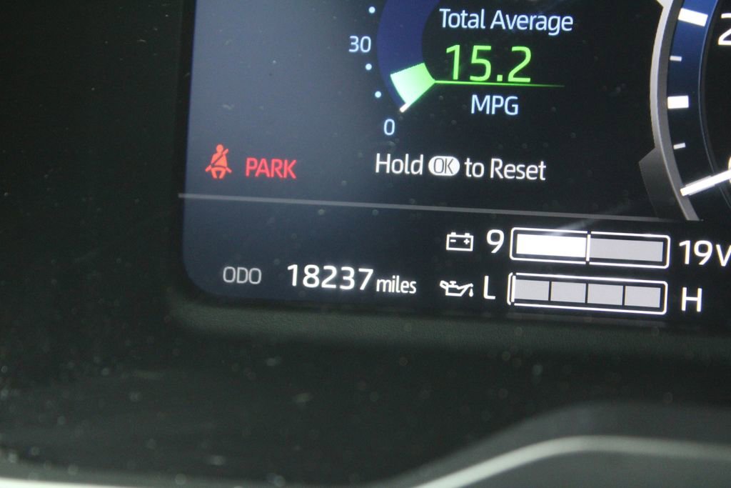 Used 2024 Toyota Tundra Limited image 37