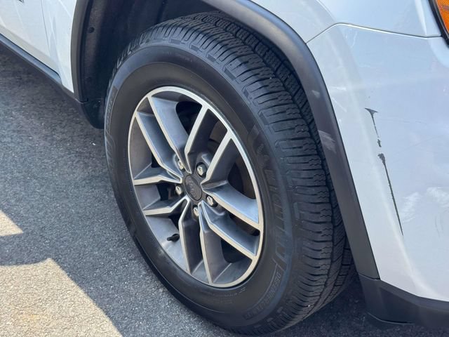 Used 2020 Jeep Grand Cherokee Limited AWD/4WD image 6