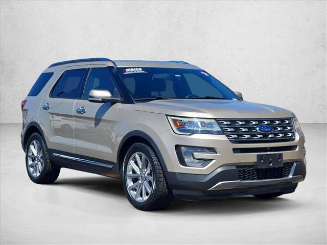Used 2017 Ford Explorer Limited FWD image 3