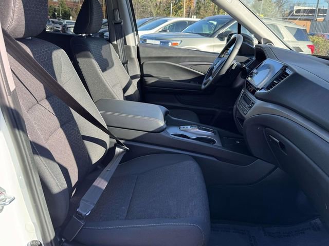 Used 2024 Honda Ridgeline Sport image 7