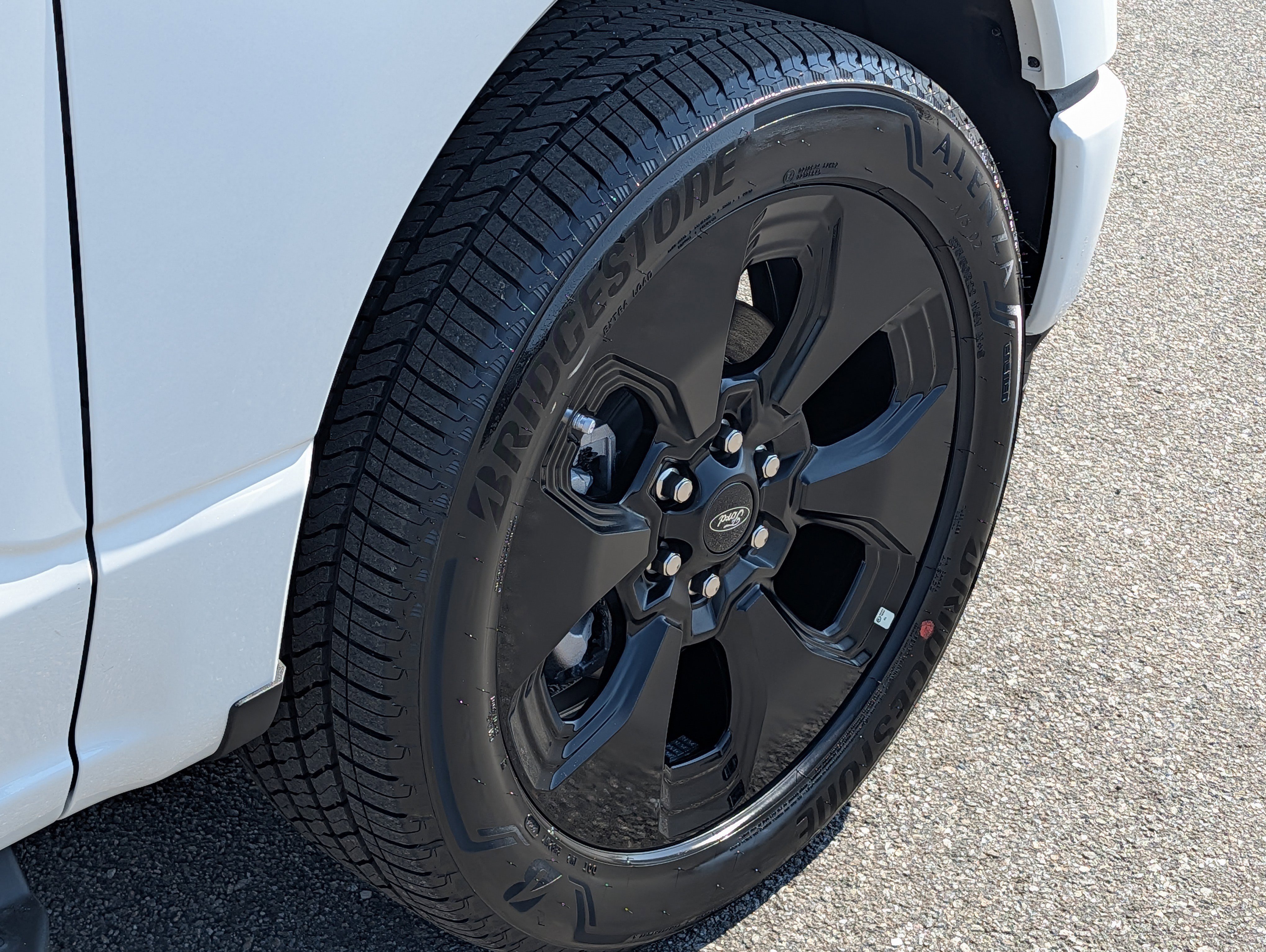 New 2025 Ford F150 Lightning Platinum w/ Dark Elements Package image 13