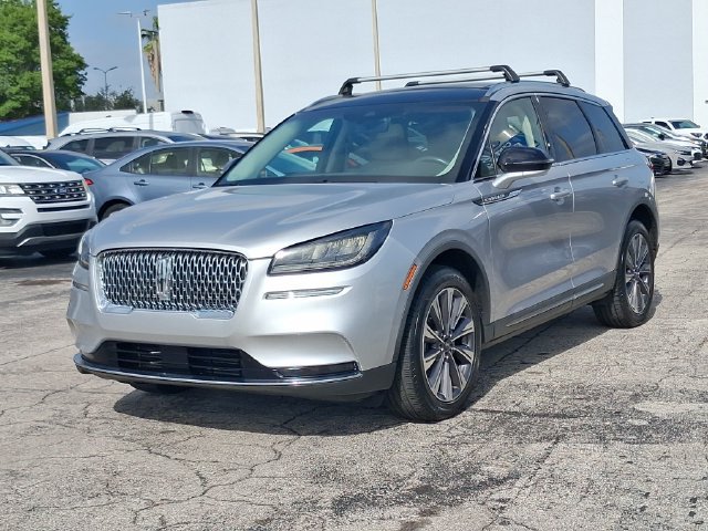 Used 2020 Lincoln Corsair Reserve FWD image 2