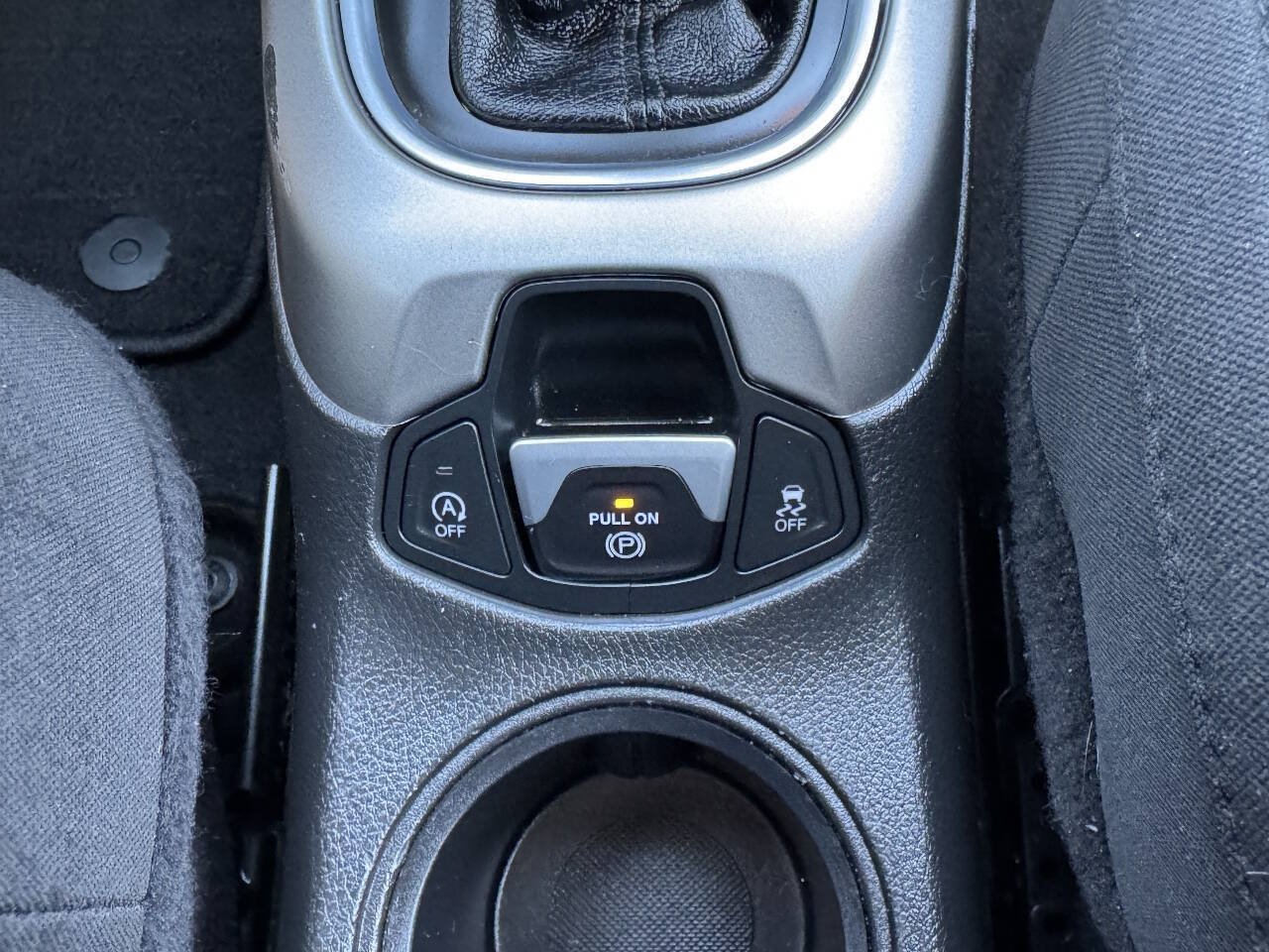 Used 2020 Jeep Compass Sport AWD/4WD image 26